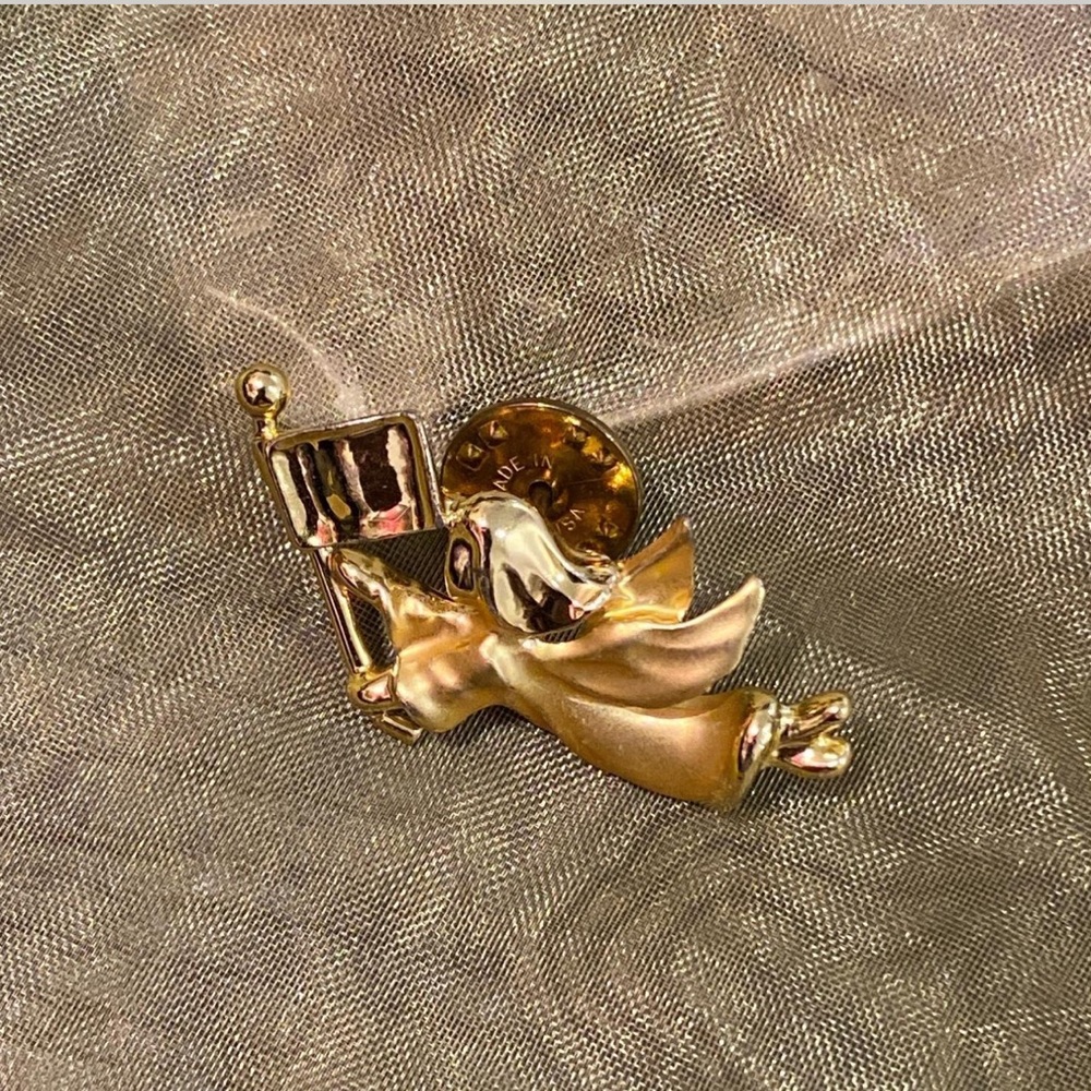 Gold Angel Brooch